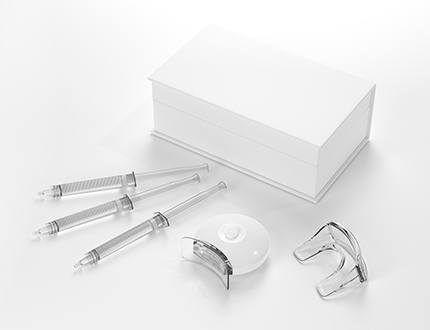 Picture of a take-home whitening kit